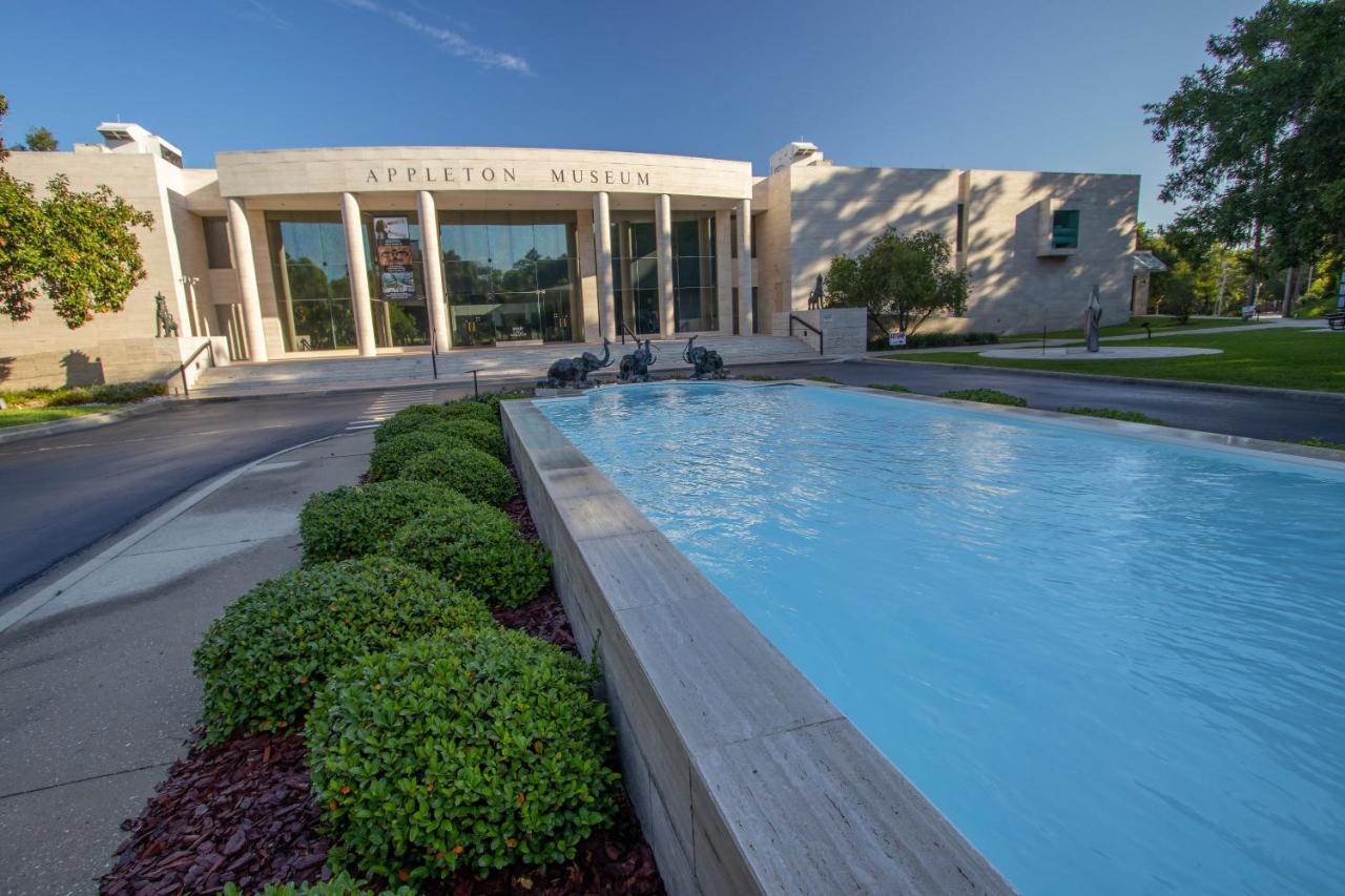 Holiday Inn Hotel & Suites Ocala Conference Center By Ihg Экстерьер фото